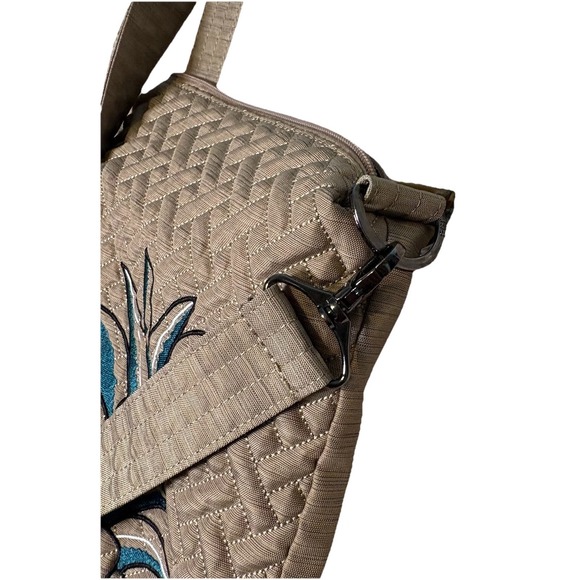 Lug Tote Bag Aerial 2 Pineapple Gold Quilted Embroidery Travel Beach Everyday - Picture 9 of 16